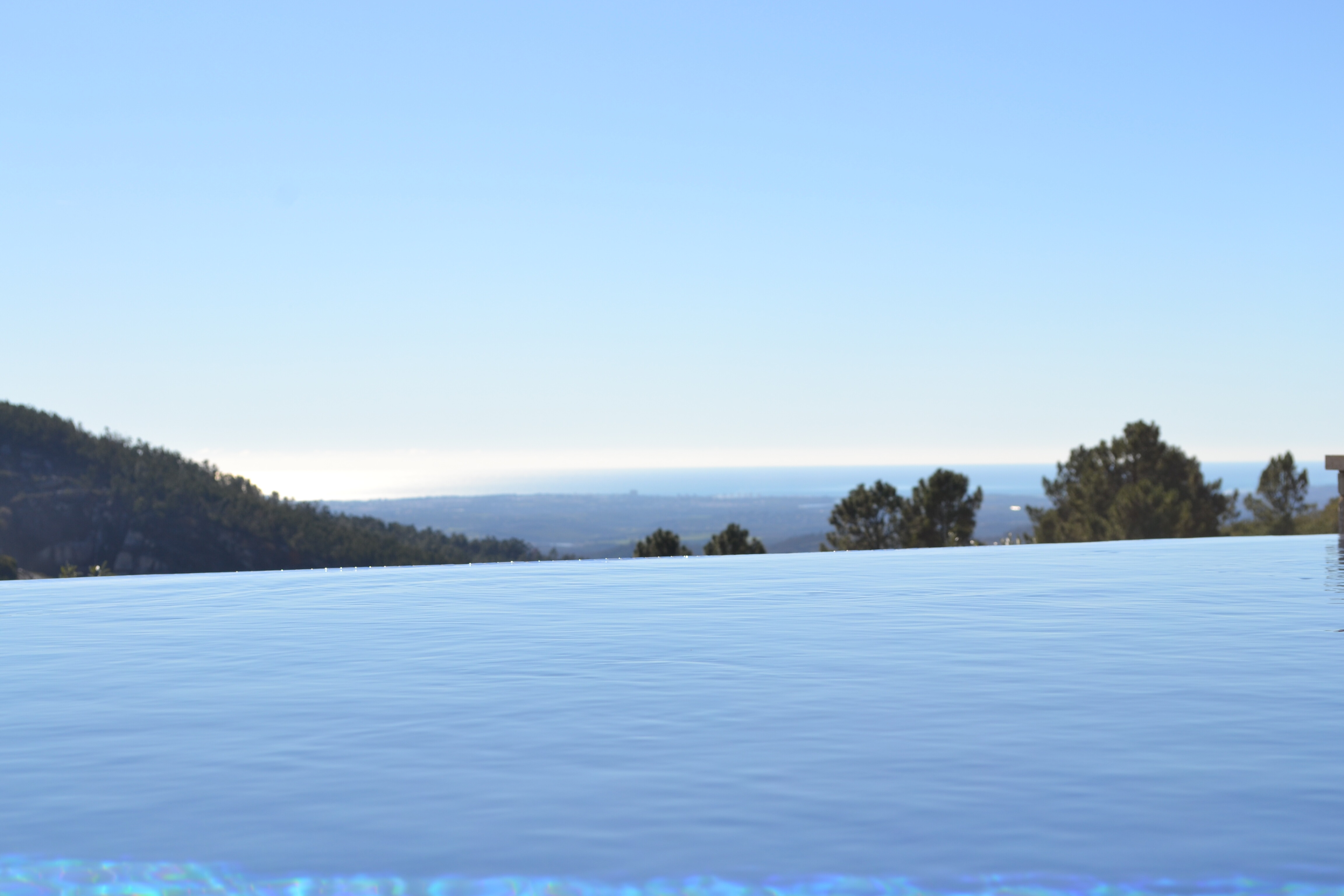 Villa Vida Nova Algarve, Infinity pool with stunning coastal views