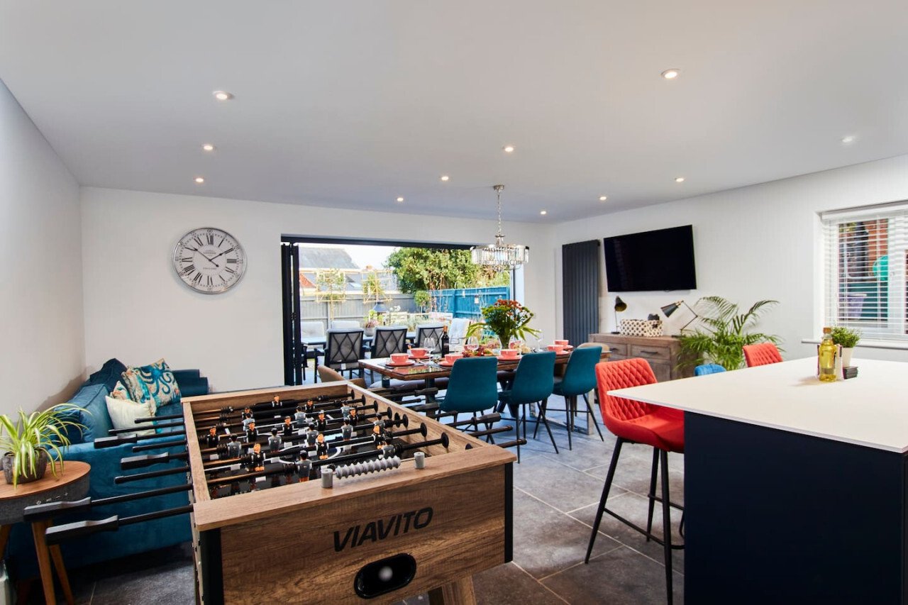 Self Catering House In Milford On Sea - P275337 - Photo 1
