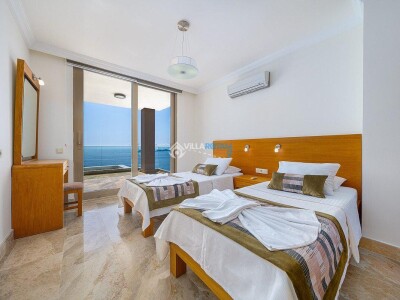 Bedroom 1 Image
