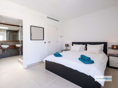 Bedroom 1 Image